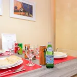 Beach 1M| 4 People| Sea Apartment By Tilo